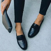Women's loafers in Black