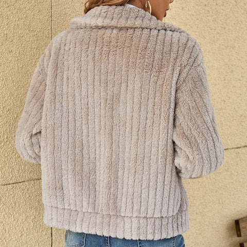 Merryn | Plush Fleece Lightweight Jacket in Beige