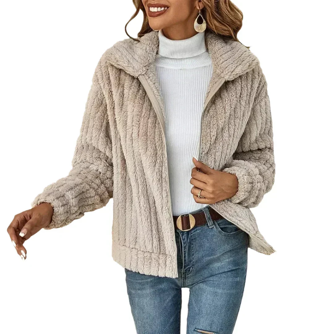 Merryn | Plush Fleece Lightweight Jacket in Beige
