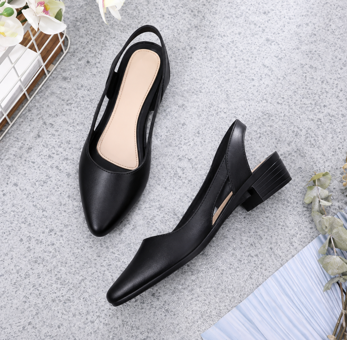 Women's heels in Black