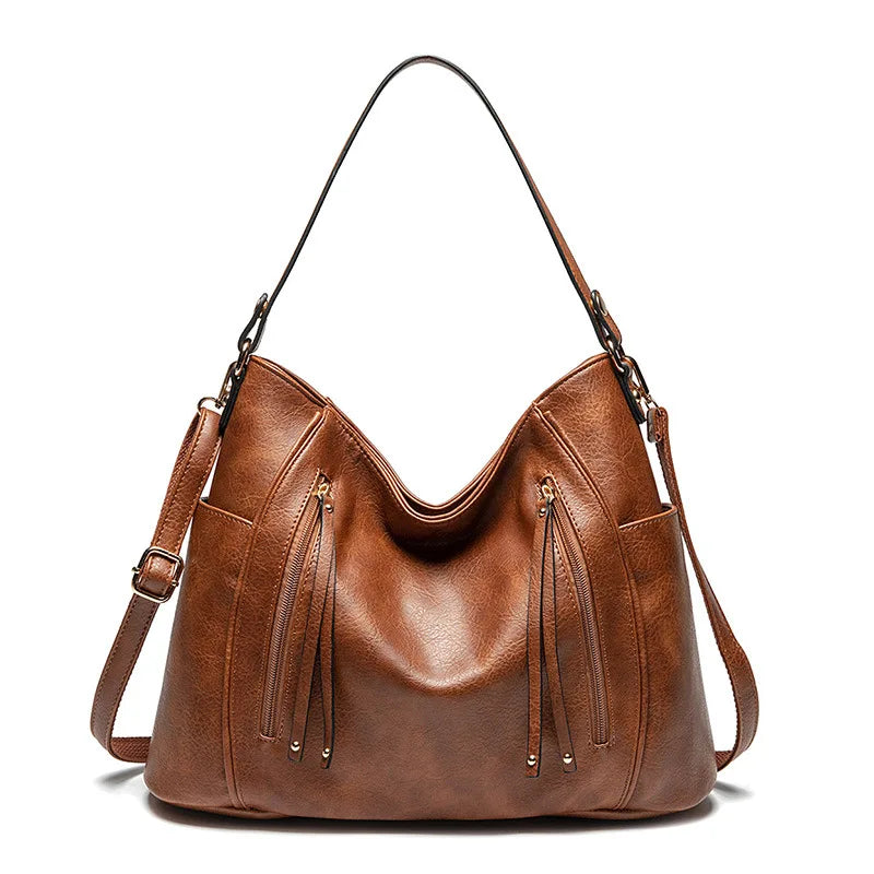 WENDY | LEATHER FRINGED SHOULDER BAG