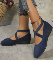 Drusilla – Closed-Toe Wedge Heels with Cross Straps