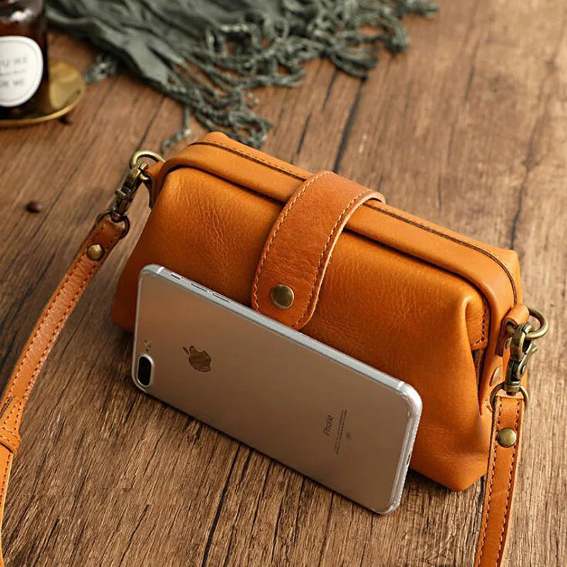NICOLE | LEATHER SHOULDER BAG