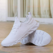 Women's trainers in White