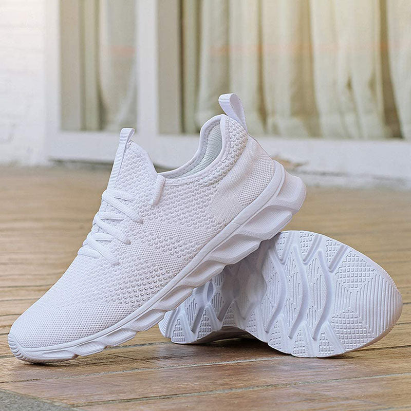 Women's trainers in White