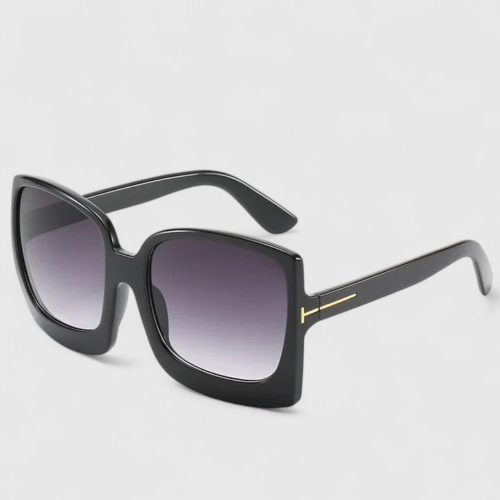 KYNZLEE | OVERSIZED SUNGLASSES