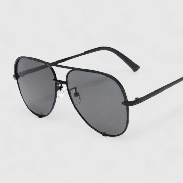 TYNZLEE | LIGHTWEIGHT VINTAGE SUNGLASSES