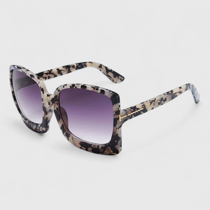 KYNZLEE | OVERSIZED SUNGLASSES