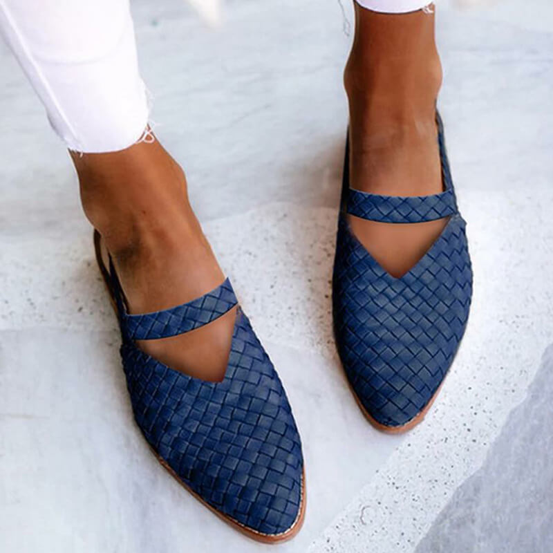 Women's shoes