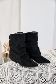 Zephirine suedine block-heel boots in black