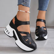 Women's shoes