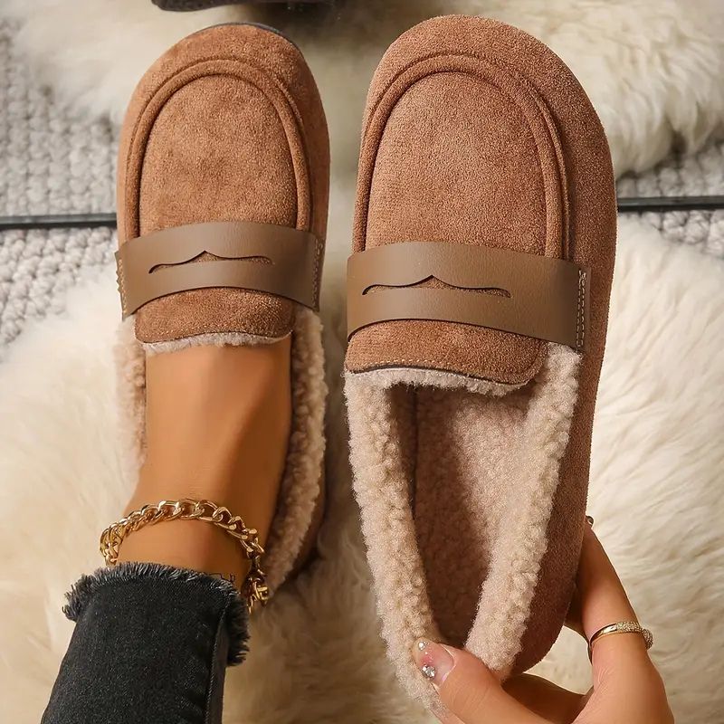 Birtie | Textured-Lining Loafers