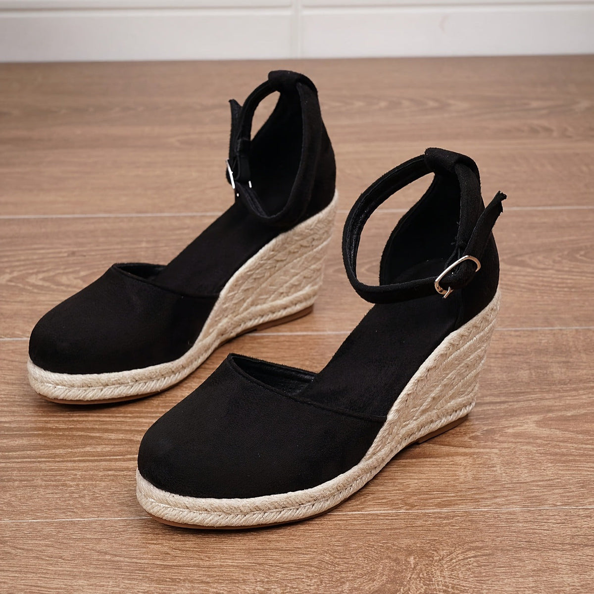 Women's sandals