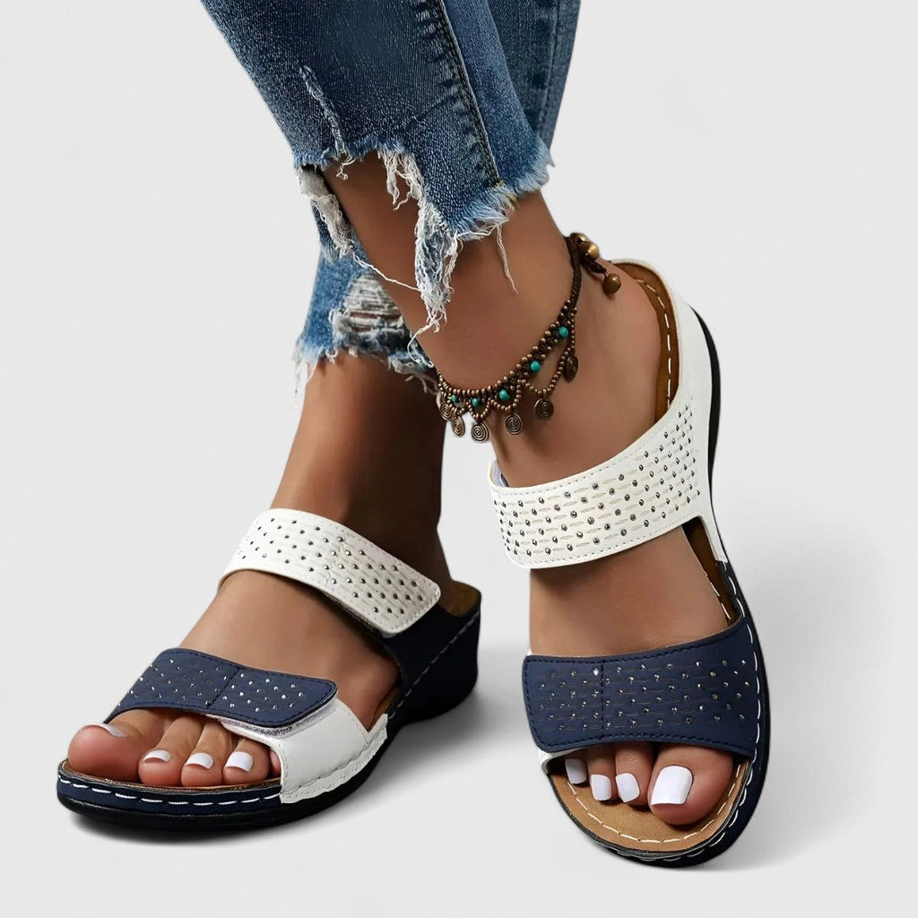 ARIELLA | WIDE-FIT ARCH-SUPPORT SANDALS