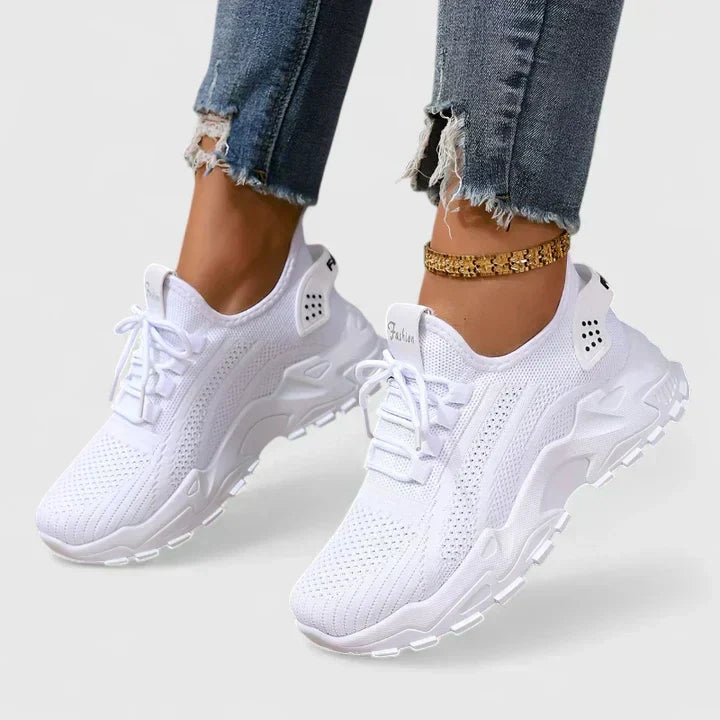 MAICA | ARCH-SUPPORT CUSHIONED TRAINERS