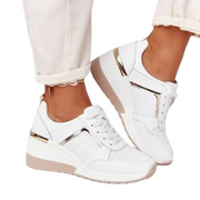 Women's trainers