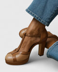 SELIORA | VINTAGE HEELS