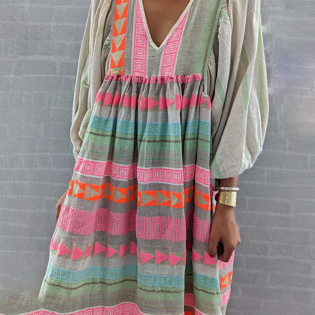 JESSENIA | GEOMETRIC FLOWING DRESS