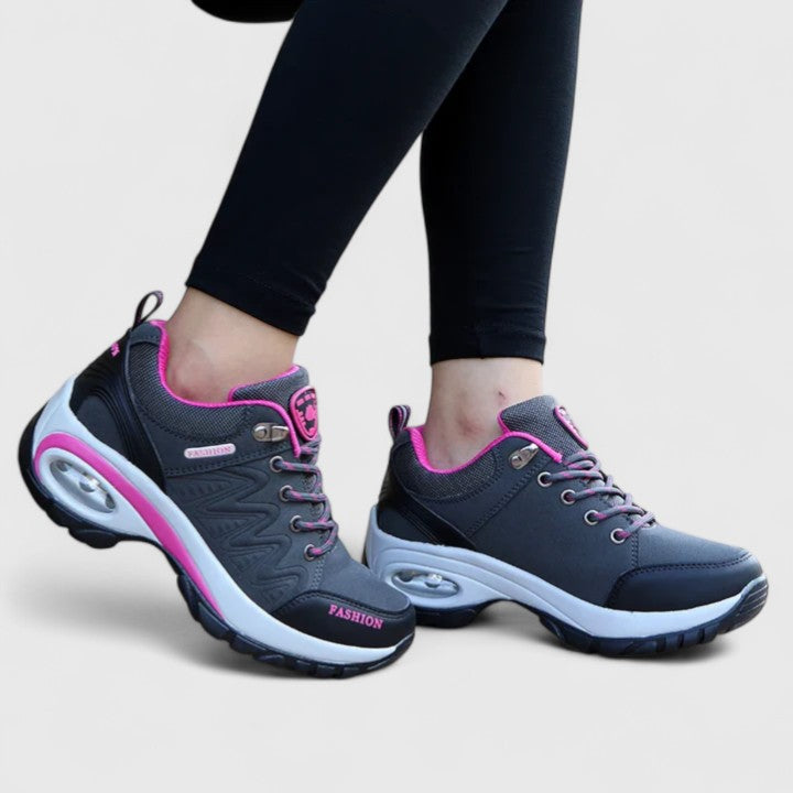 LESLIE | ANTI-SLIP LIGHTWEIGHT TRAINERS