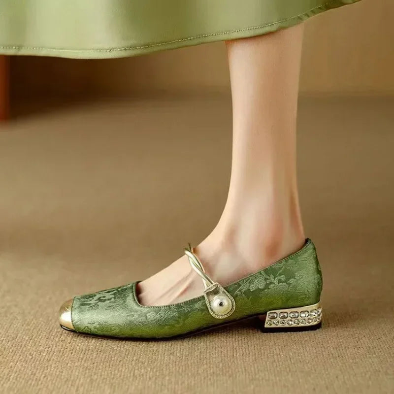 DAISY | VINTAGE MARY JANE SHOES