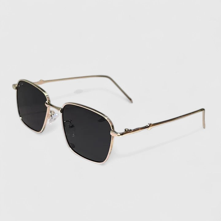 RAYGYNN | VINTAGE SUNGLASSES
