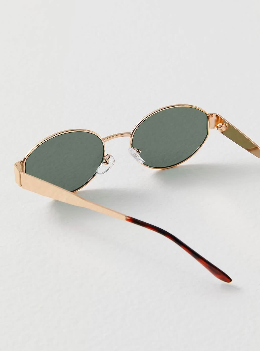 ZARIYAH | VINTAGE SUNGLASSES
