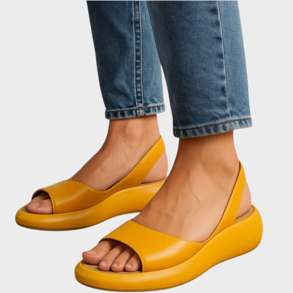 DOVE | WIDE-FIT ARCH-SUPPORT SANDALS