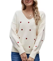 Jesusa | Heart-Pattern V-Neck Jumper