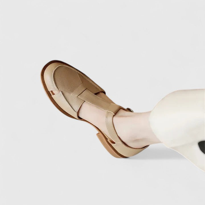 MACKENZIE | ORTHOPAEDIC VINTAGE SANDALS