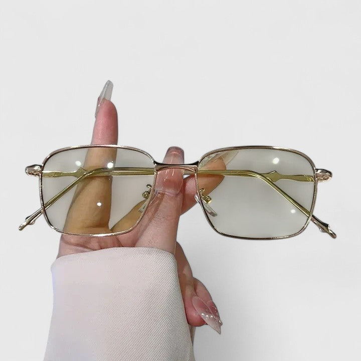 RAYGYNN | VINTAGE SUNGLASSES