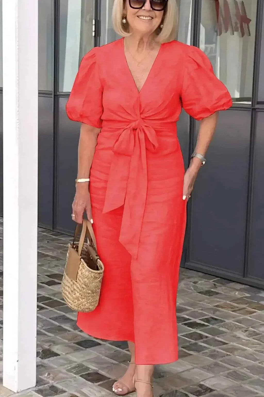 LYNORA | V-NECK MIDI DRESS