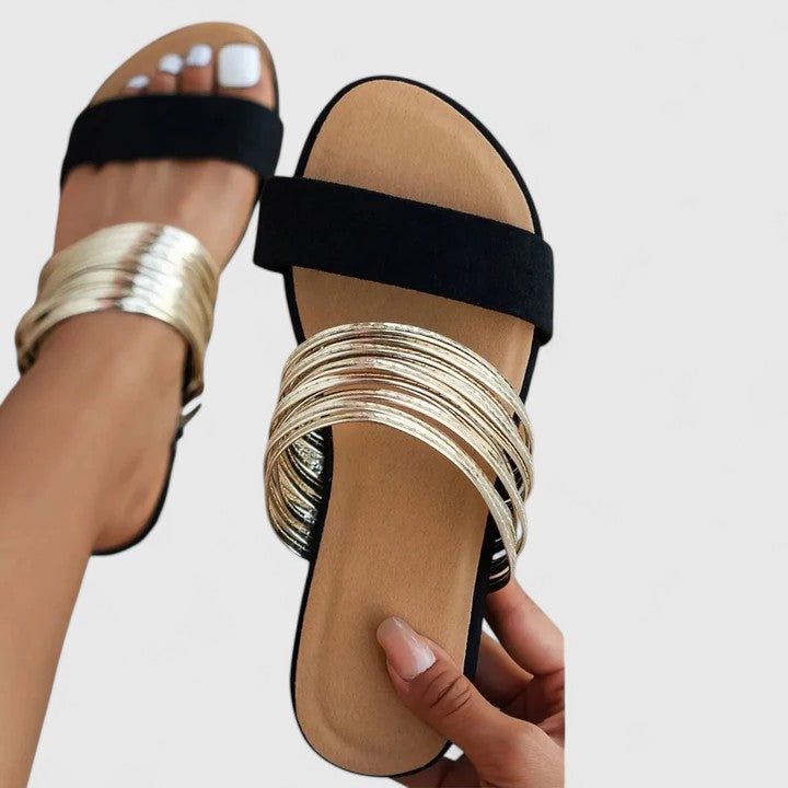 NIA | FLAT SANDALS