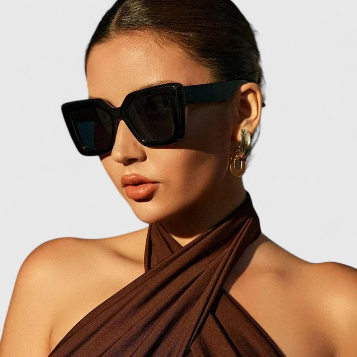 RAEYANA | LIGHTWEIGHT SUNGLASSES
