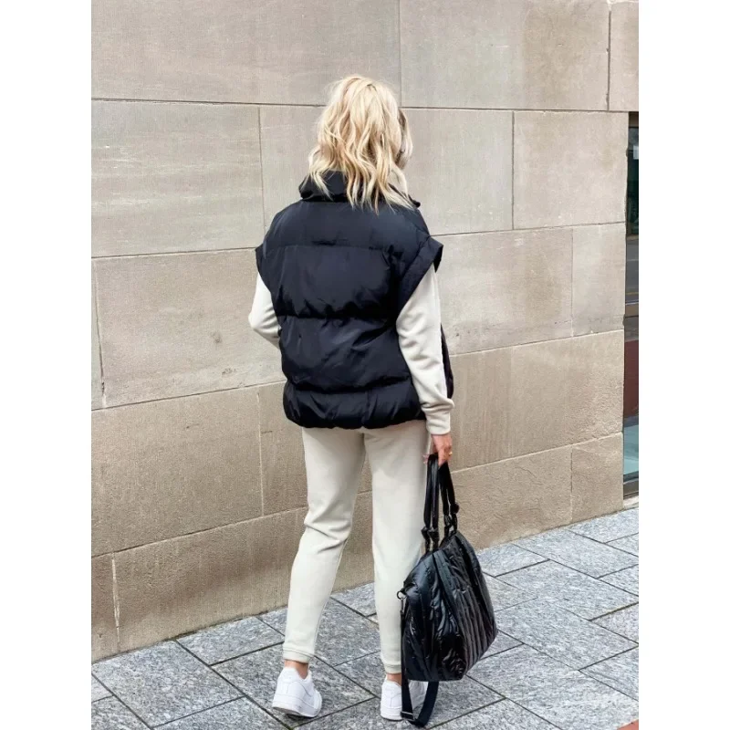 Jerrica | Short Puffer Gilet