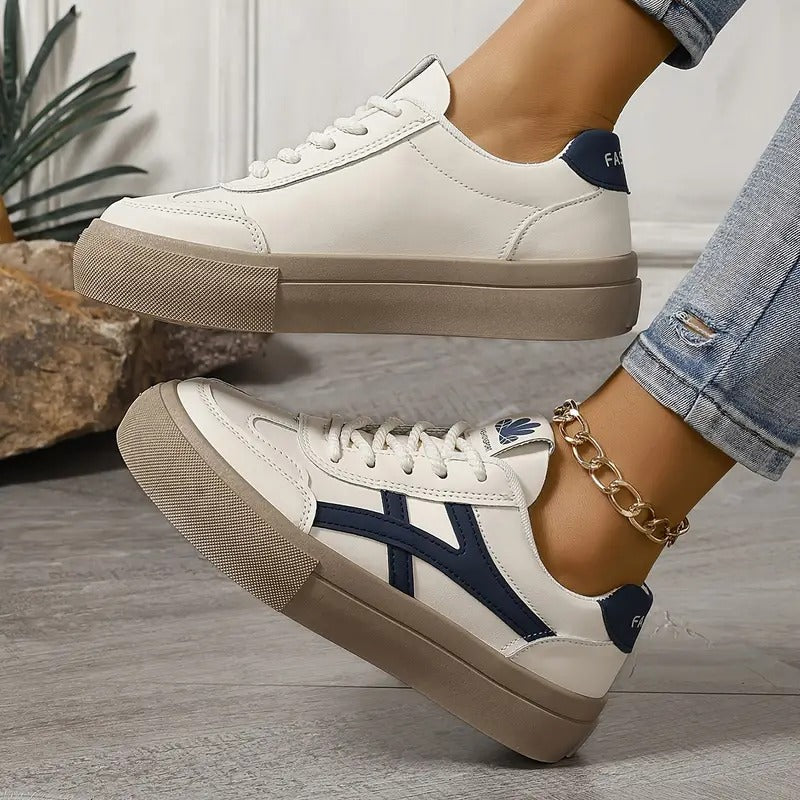 Women's trainers