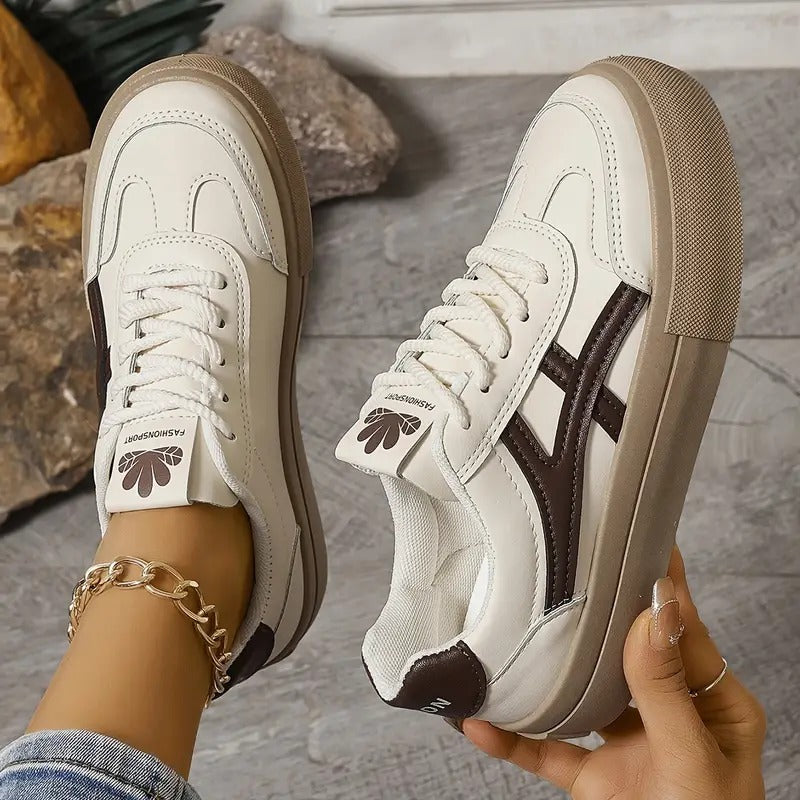 Women's trainers