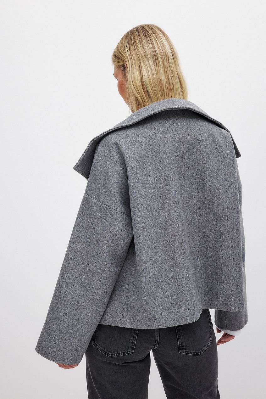 Layna | Wide-Collar Double-Breasted Jacket