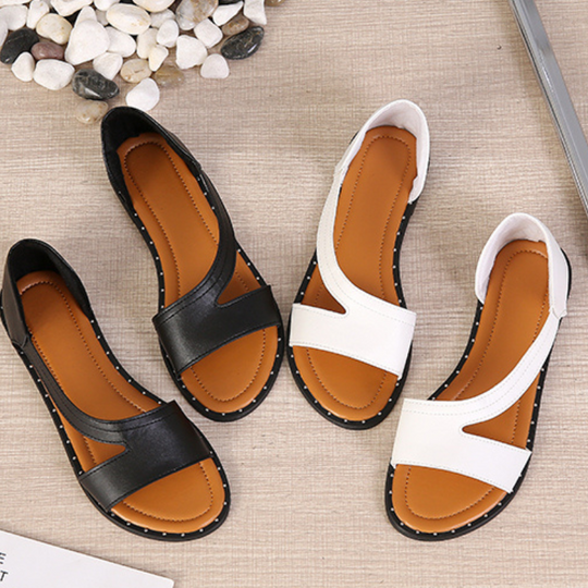 Women's sandals in Black