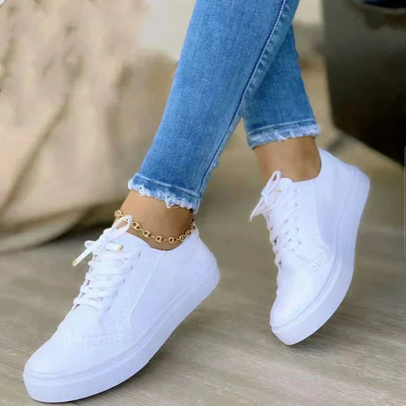 Women's trainers