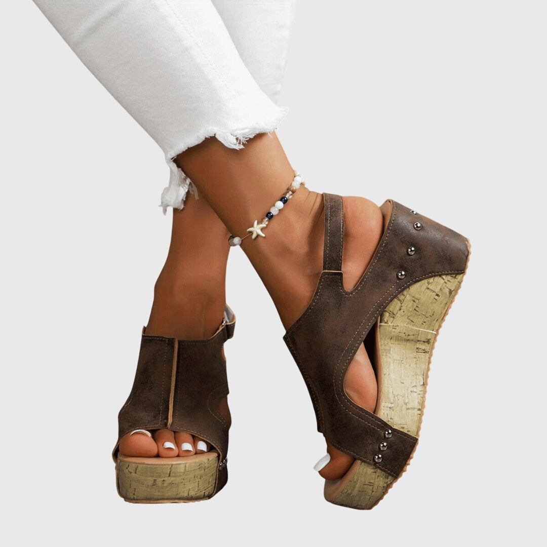 LUCINDA | LEATHER LIGHTWEIGHT SANDALS