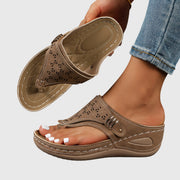 Anika | Slippers