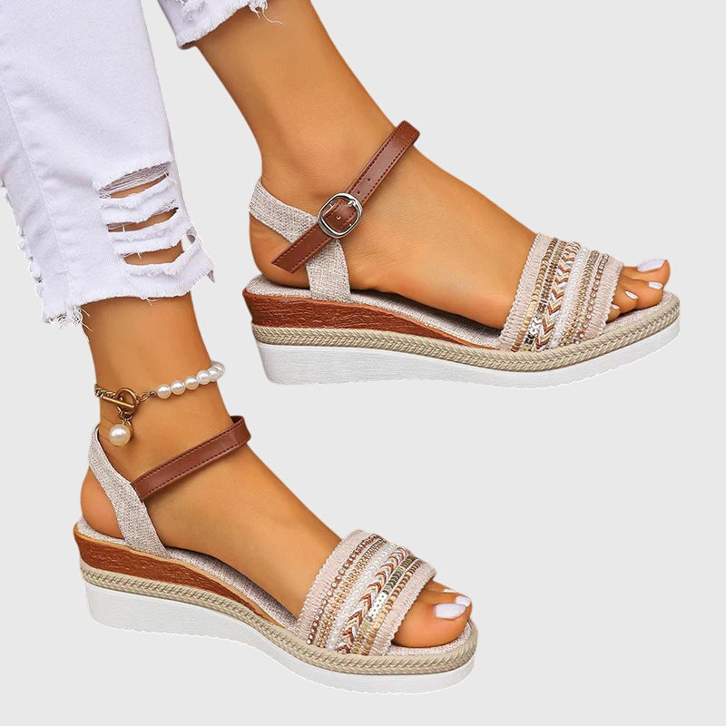 BILLARIE | WIDE-FIT LIGHTWEIGHT SANDALS