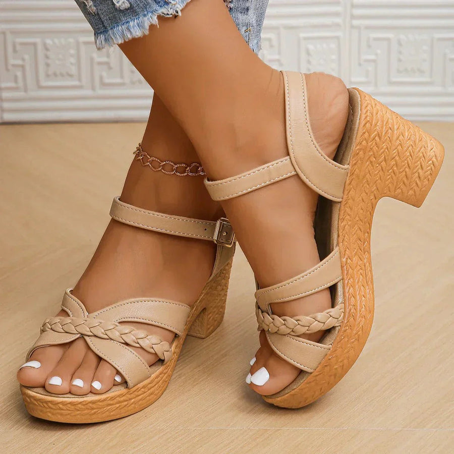 Women's heeled sandals with an ankle strap, a braided strap and a block heel