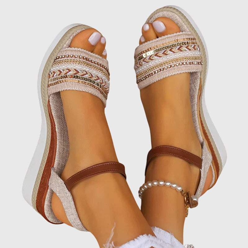 BILLARIE | WIDE-FIT LIGHTWEIGHT SANDALS