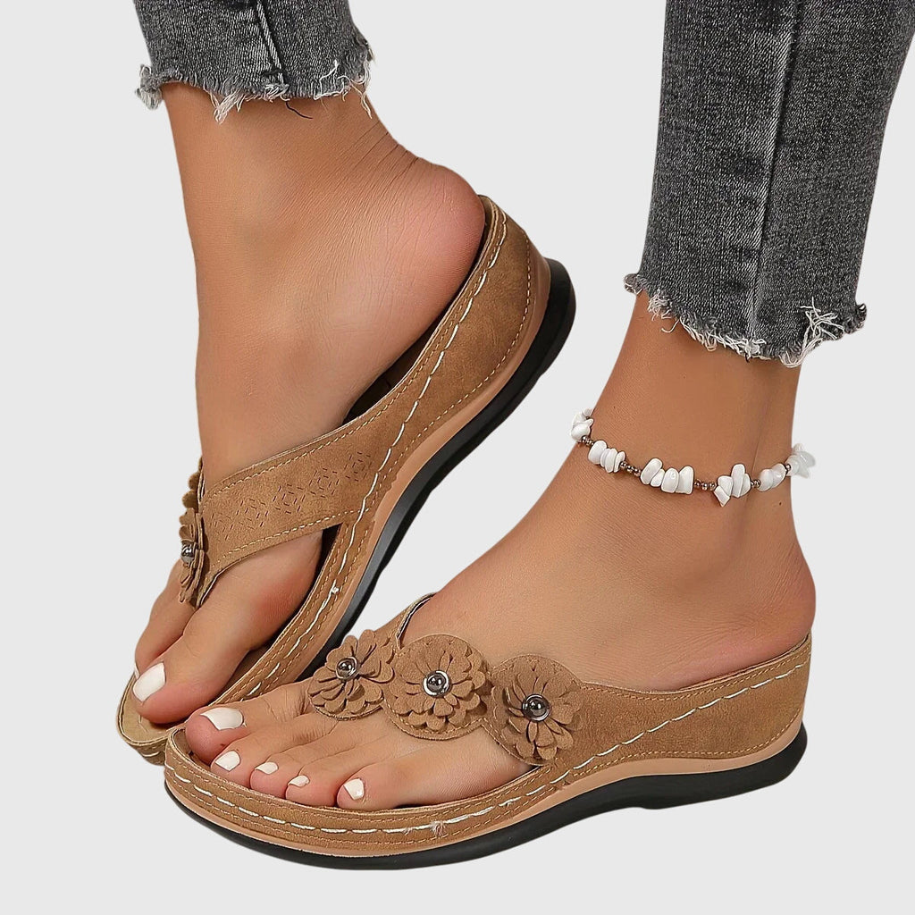 ASHA | WIDE-FIT ORTHOPAEDIC PRODUCT