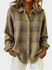 Women's cardigan with a shirt-style collar, a button front and ribbed cuffs and hem