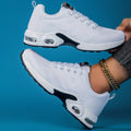 LUCHTGEVEERDE | ANTI-SLIP TRAINERS