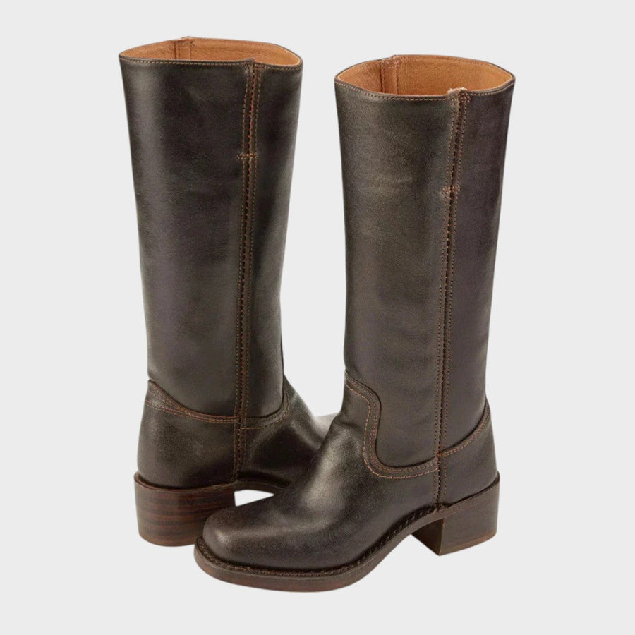 Women's knee-high boots with a knee-high shaft, a straight shaft and a rounded toe