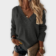 Women's jumper with a V-shaped neckline, long sleeves and ribbed cuffs and hem