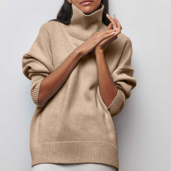 Women's jumper with a roll neckline, elbow-length sleeves and a ribbed hem